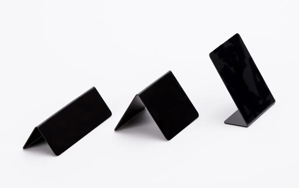 C8001_Folded cards.webp